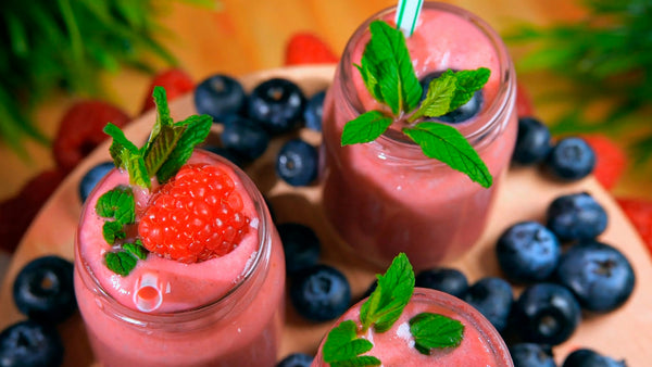 Berry Delicious: A Sun-Kissed Smoothie Recipe to Brighten Your Day! HL-4.04